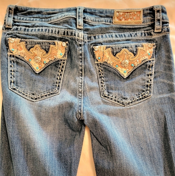 Miss Me Western Chloe Boot Medium Wash Jeans With Embellished Turquoise Accents - Picture 8 of 11